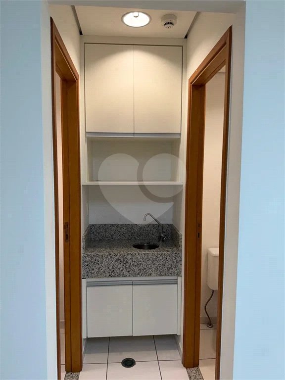 Sala à venda em Jardim Vazani, São Paulo, SP