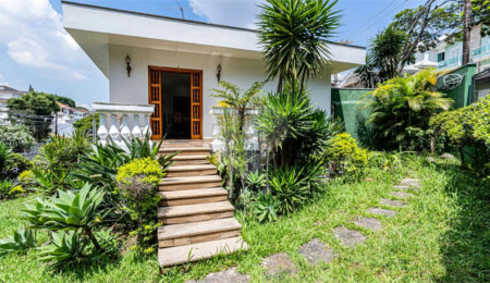 Sobrado à venda com 3 quartos, sendo 1 suíte,  em Jardim São Bento, São Paulo, SP