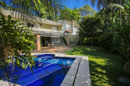 Casa à venda com 3 quartos, sendo 2 suítes,  em Vila Tramontano, São Paulo, SP