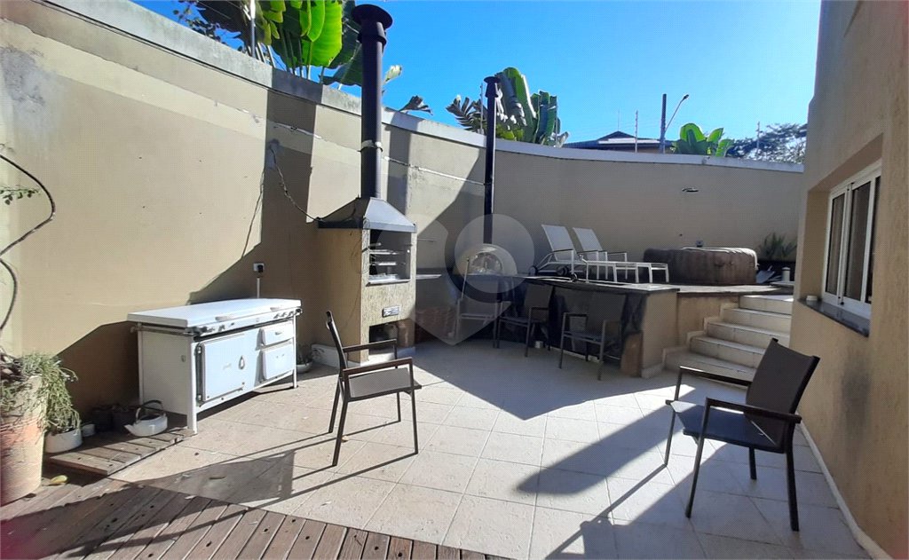 Casa à venda ou para alugar com 4 quartos, sendo 2 suítes, em City América, São Paulo, SP