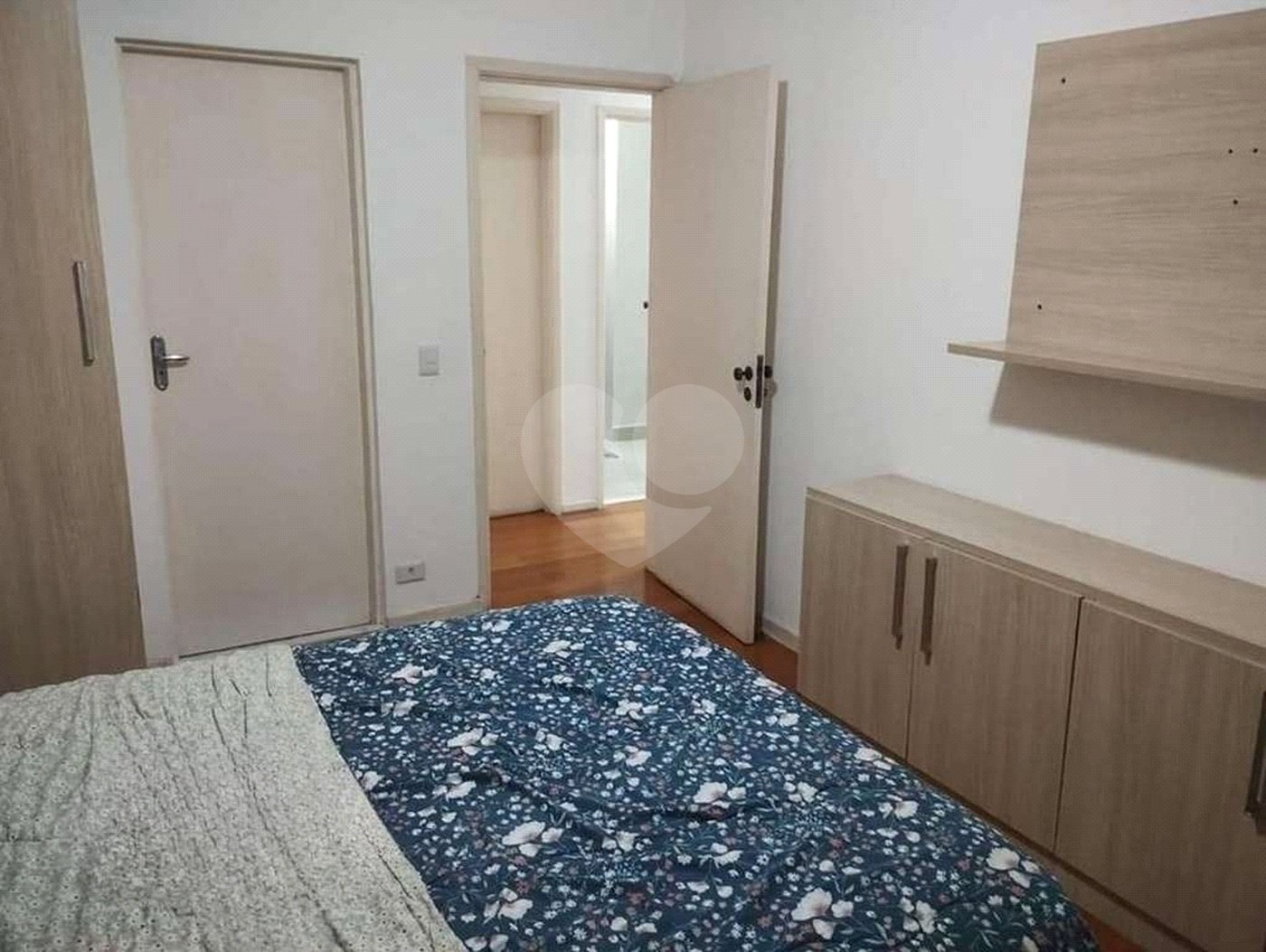 Apartamento à venda na Aclimação, 3 quartos, garagem