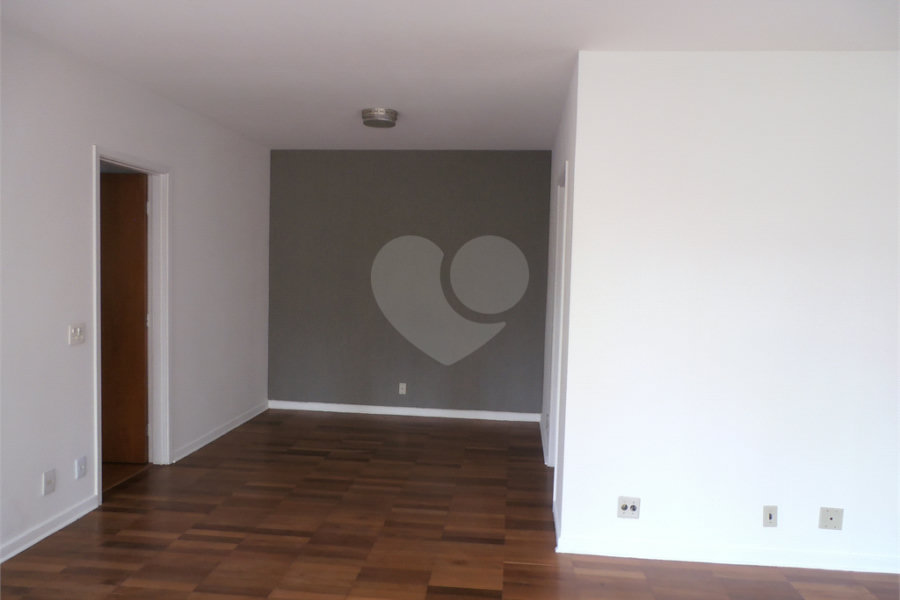 Apartamento à venda com 3 quartos, sendo 1 suíte, em Perdizes, São Paulo, SP