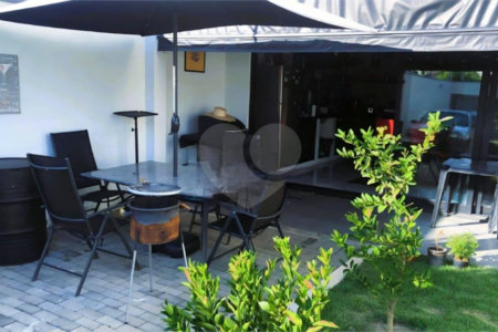 Sobrado à venda com 2 quartos, sendo 1 suíte, em Residencial Olívio Barbosa, Porto Feliz, SP