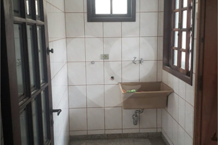 Sobrado à venda ou para alugar com 4 quartos, sendo 2 suítes, em Vila Congonhas, São Paulo, SP