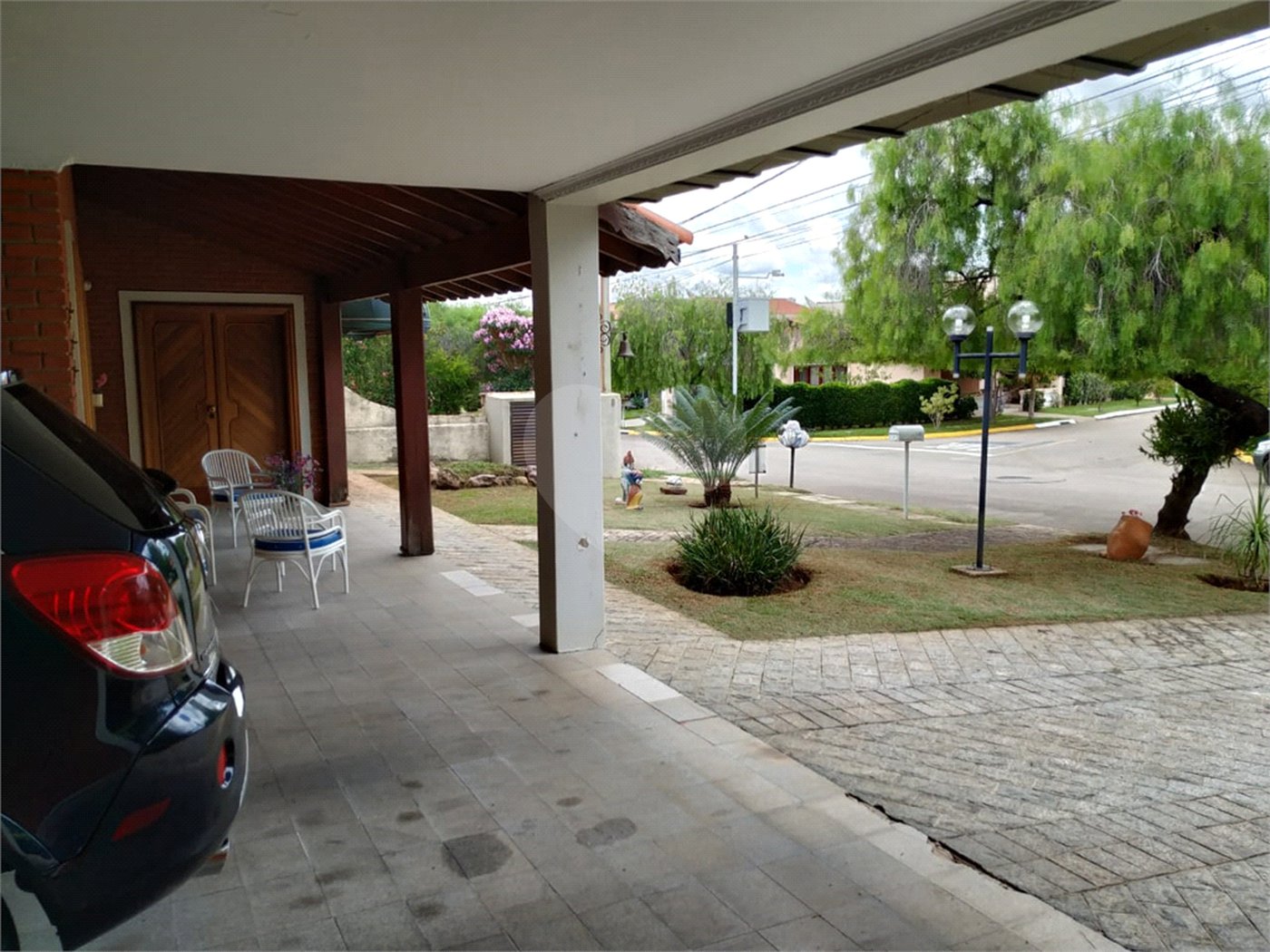 Casa à venda com 5 quartos, sendo 3 suítes,  no condomínio Portella, Itu - SP