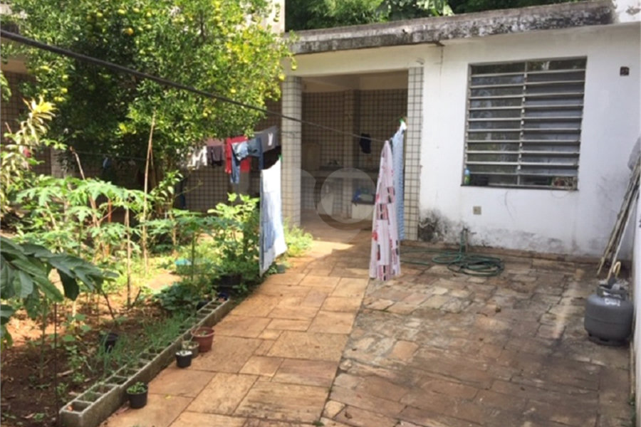 Sobrado à venda com 5 quartos, sendo 2 suítes,  em Tremembé, São Paulo, SP