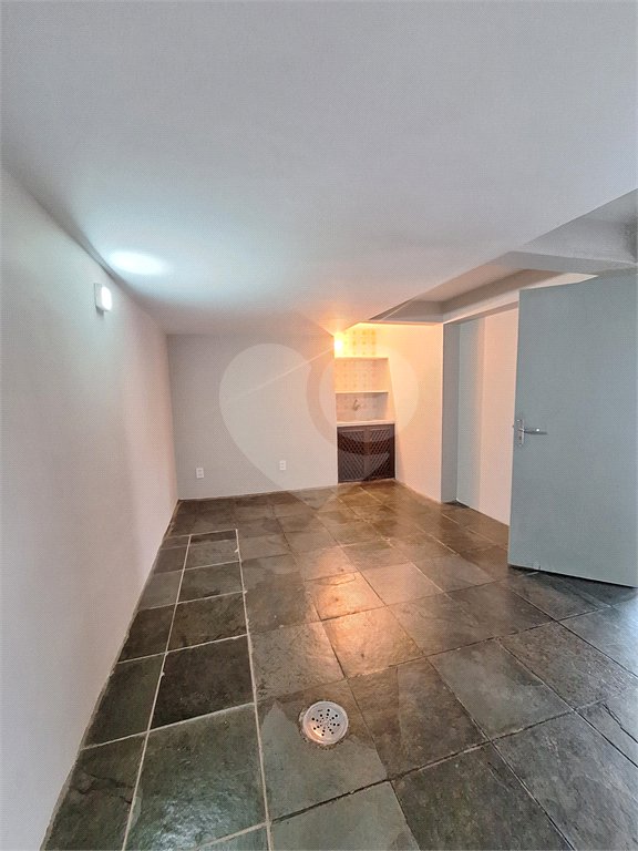 Casa para alugar com 5 quartos no Centro, Vinhedo, SP