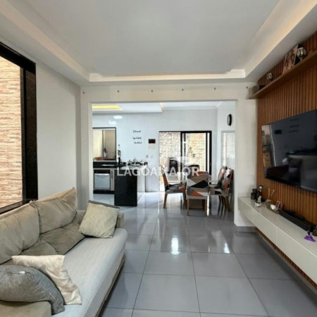 Casa à venda com 3 suítes em Jardim dos Ipes, Três Lagoas, MS