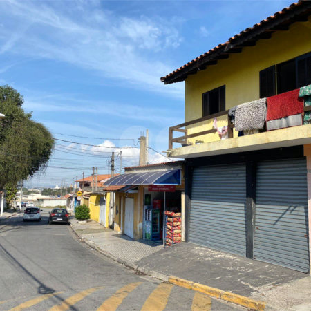 Salão para alugar em Vila Júlia, Poá, SP