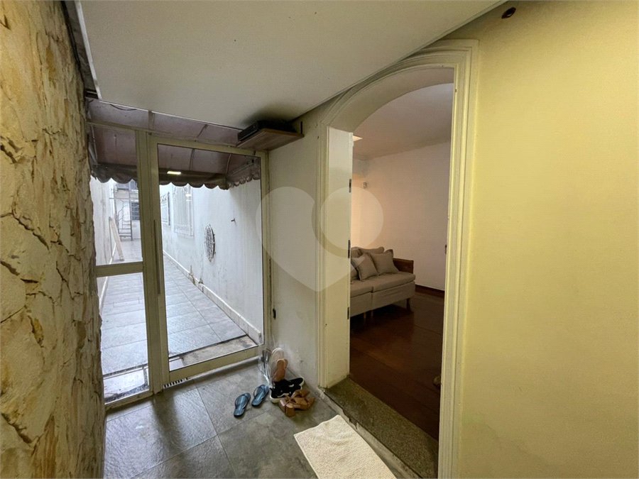 Sobrado à venda com 3 quartos em Quinta da Paineira, São Paulo, SP