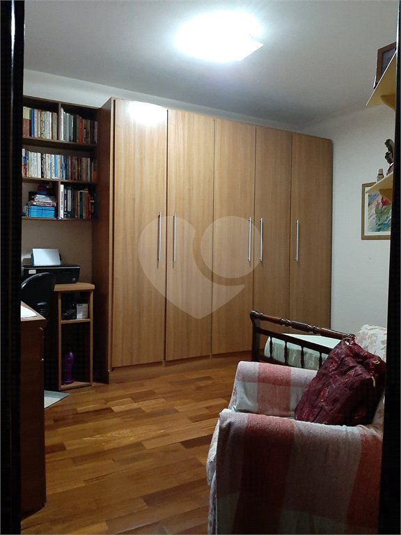Casa Térrea à venda com 3 quartos, sendo 1 suíte, em Vila Lavínia, Mogi das Cruzes, SP