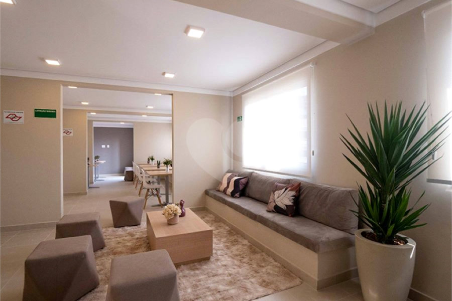 Apartamento à venda com 2 quartos em Cidade Tiradentes, São Paulo, SP