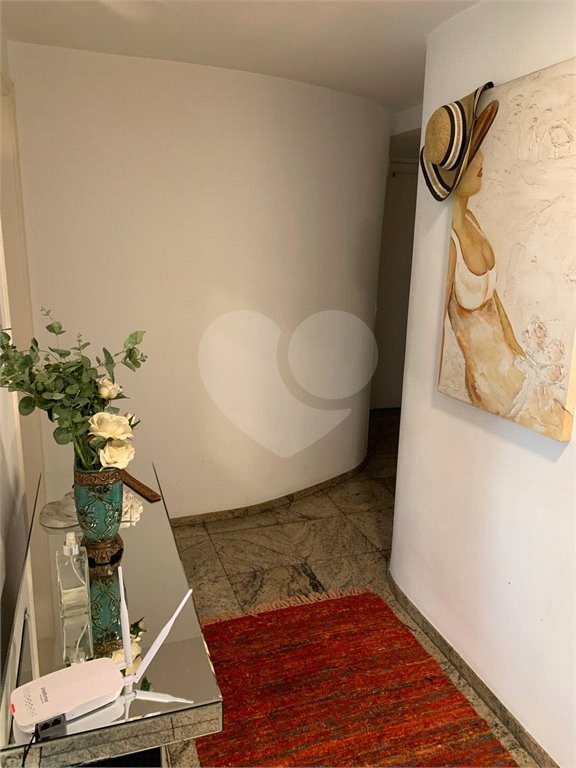 Apartamento à venda com 4 quartos, sendo 1 suíte, em Chácara Santo Antônio, São Paulo, SP