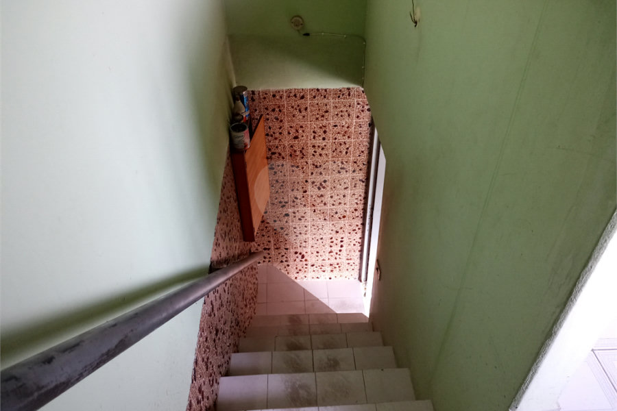 Sobrado à venda com 5 quartos em Horto, São Paulo, SP