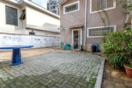 Casa à venda com 3 quartos, sendo 1 suíte, em Chácara Santo Antônio (zona Sul), São Paulo, SP