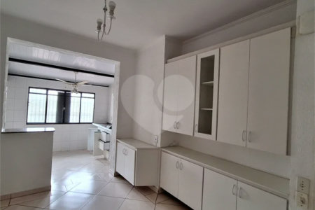 Sobrado à venda com 2 quartos em Santana, São Paulo, SP