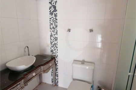 Sobrado à venda com 3 quartos em Vila Mariana, São Paulo, SP