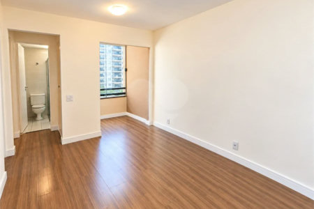 Apartamento de 44 m² com 2 dormitórios, varanda integrada e 1 vaga na Vila Guarani