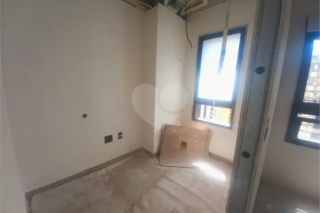 Casa à venda com 1 suíte em Cerqueira César, São Paulo, SP