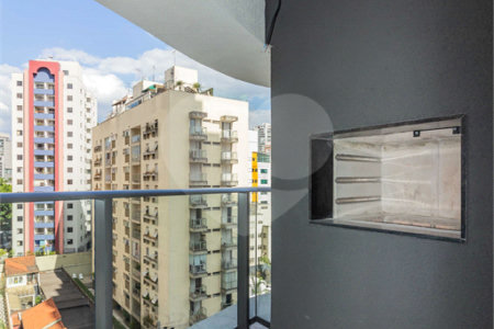 Apartamento à venda com 3 suítes em Vila Olímpia, São Paulo, SP