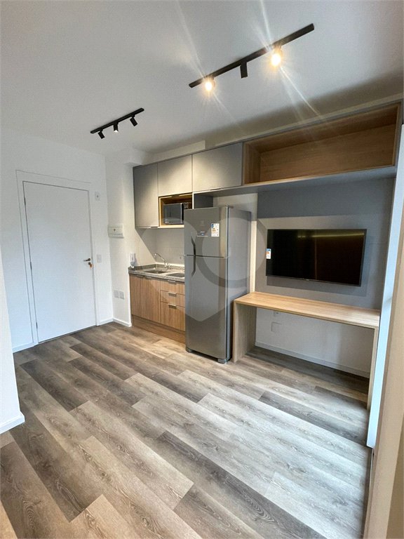 Apartamento à venda ou para alugar com 1 suíte em Vila Olímpia, São Paulo, SP