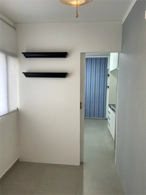 Sala à venda ou para alugar com 1 quarto em Cerqueira César, São Paulo, SP