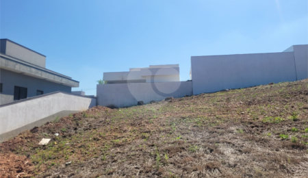 Terreno à venda no condomínio Pampulha, Sorocaba - SP