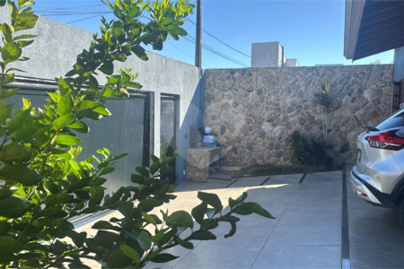 Casa Térrea à venda com 3 quartos, sendo 1 suíte,  em Jardim Esplanada II, Indaiatuba, SP