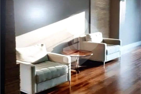 Apartamento à venda com 2 quartos, sendo 1 suíte, em Super Quadra Morumbi, São Paulo, SP