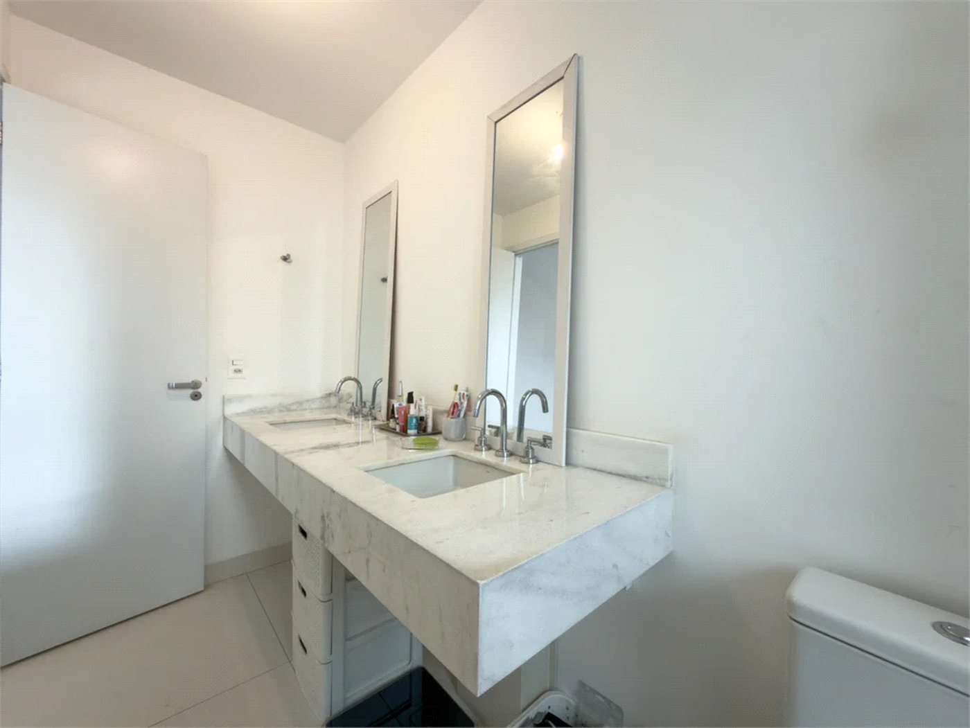 Apartamento à venda com 3 suítes em Pinheiros, São Paulo, SP