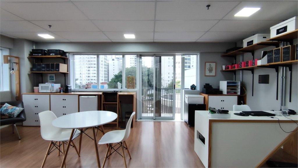 Sala à venda em Alto da Boa Vista, São Paulo, SP