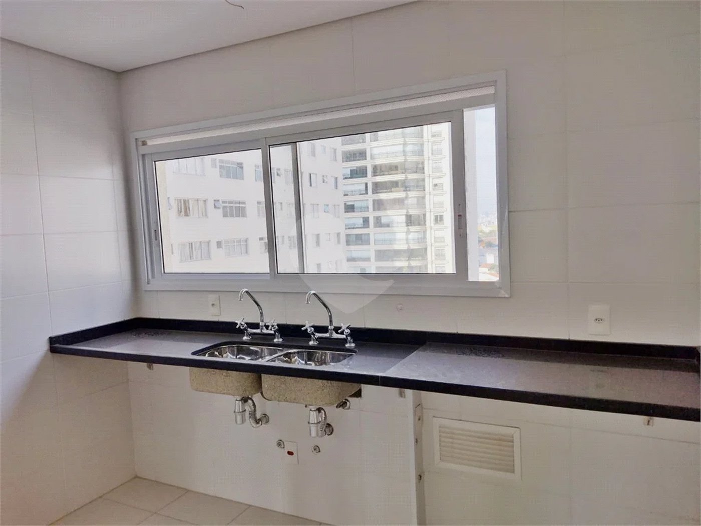 Casa à venda com 1 quarto no condomínio Residence Campo Belo, São Paulo - SP