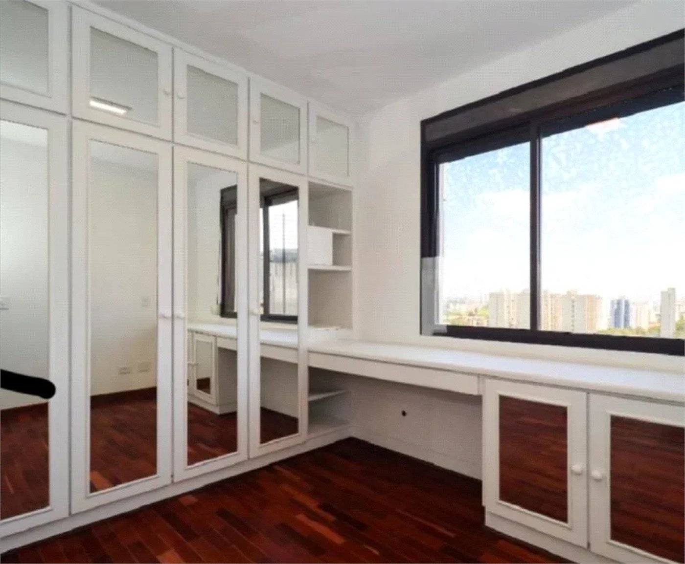 Cobertura à venda com 4 quartos, sendo 2 suítes,  em Vila Suzana, São Paulo, SP
