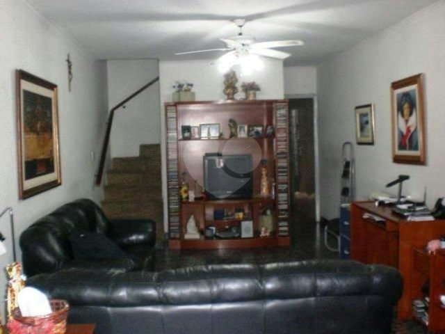 Sobrado à venda com 3 quartos em Jardim Peri, São Paulo, SP