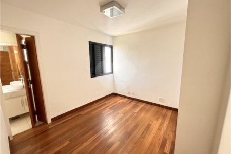 Cobertura à venda com 3 suítes em Cidade Monções, São Paulo, SP