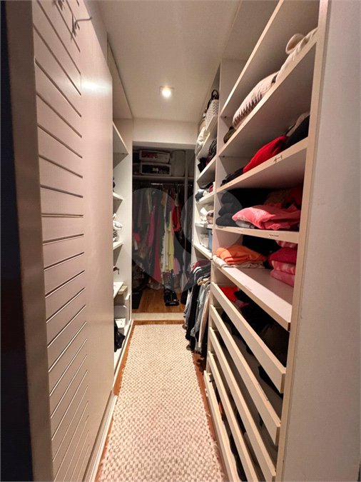 Apartamento à venda com 3 suítes em Vila Andrade, São Paulo, SP
