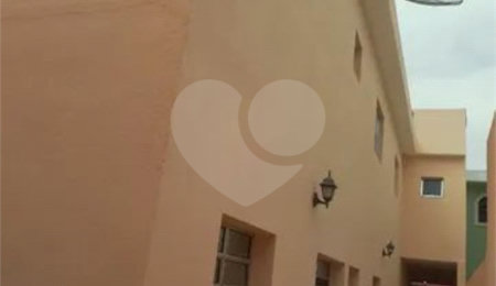 Casa à venda com 4 quartos, sendo 1 suíte, em Parque Fernanda, São Paulo, SP