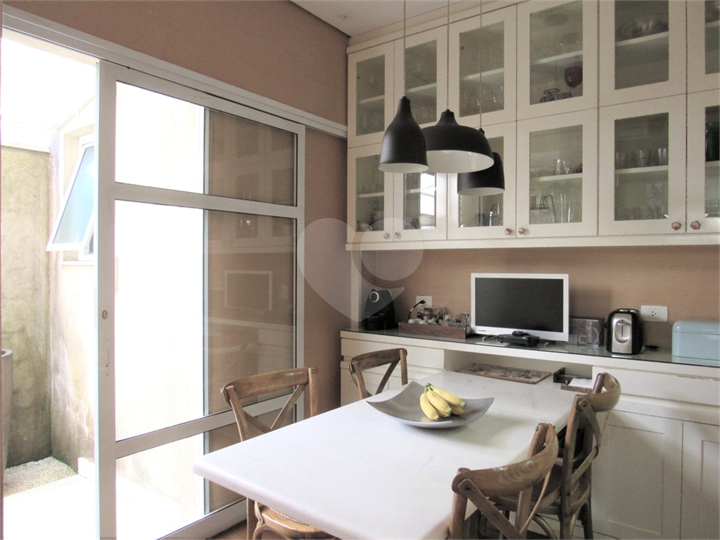 Casa à venda com 4 suítes no condomínio Dolce Villa, São Paulo - SP