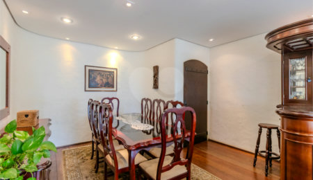 Apartamento à venda com 3 quartos, sendo 1 suíte,  em Granja Julieta, São Paulo, SP