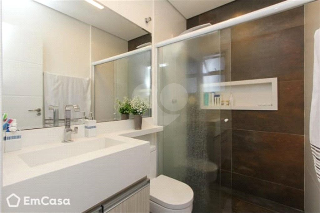 Casa à venda com 3 quartos, sendo 1 suíte, no condomínio Casa Térrea, São Paulo - SP