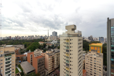 Cobertura à venda com 3 quartos, sendo 1 suíte,  em Pinheiros, São Paulo, SP