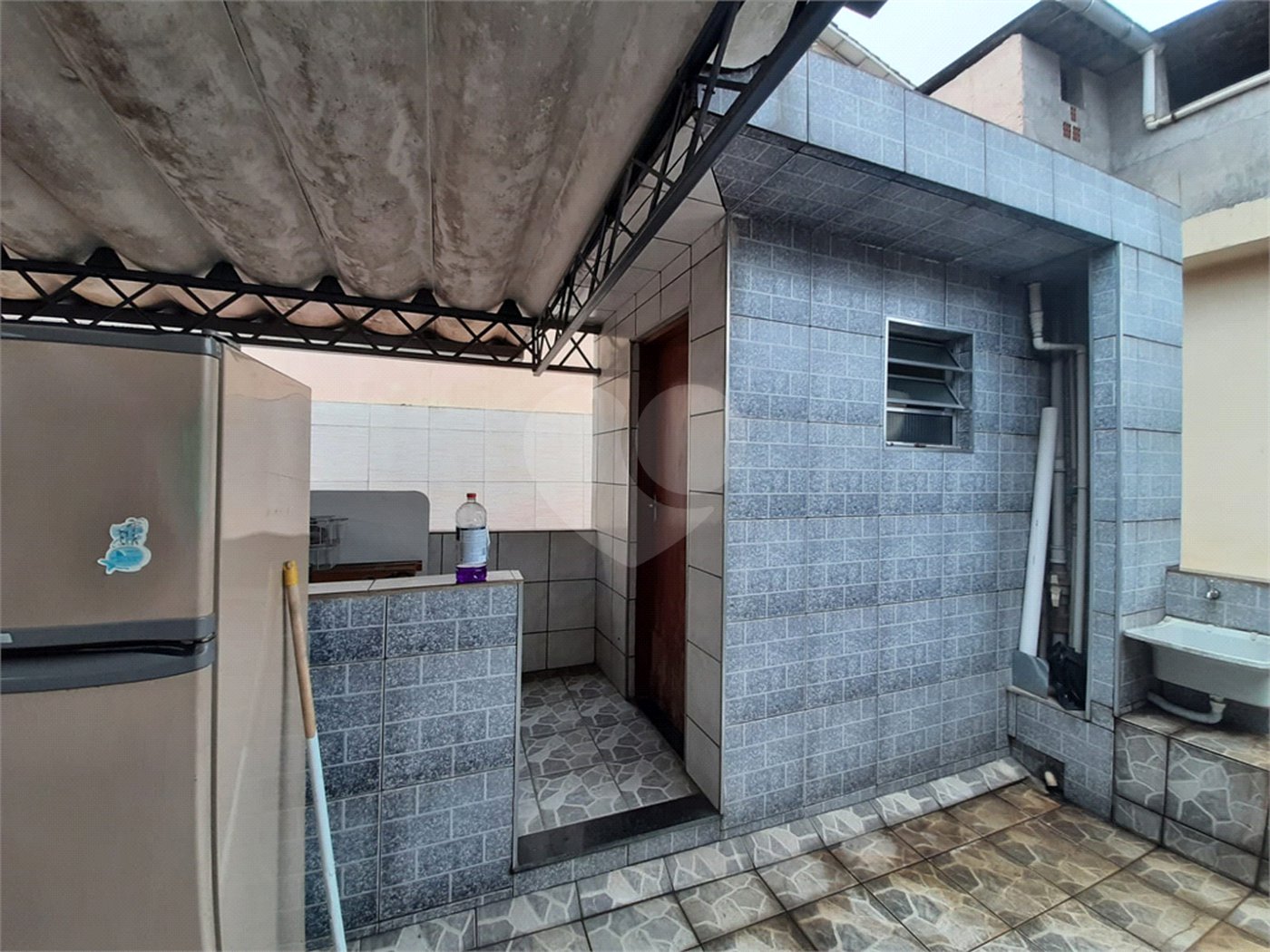 Sobrado à venda com 3 quartos, sendo 1 suíte, em Jardim Peri, São Paulo, SP