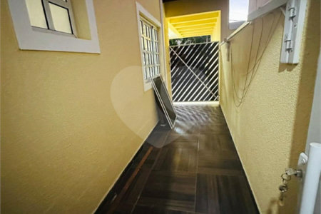 Casa à venda com 3 quartos, sendo 1 suíte,  em Vila Caputera, Mogi das Cruzes, SP