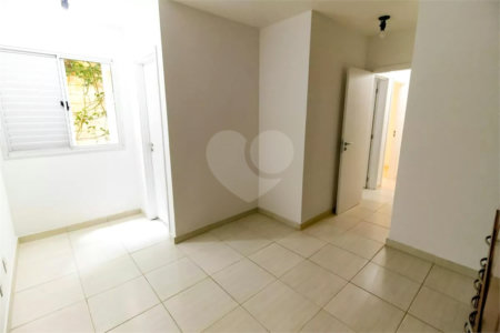 Apartamento à venda com 3 quartos, sendo 1 suíte,  em Lar São Paulo, São Paulo, SP