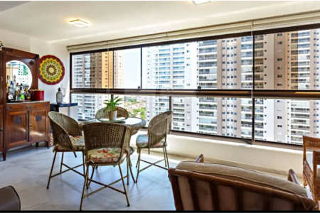 Apartamento à venda com 4 quartos, sendo 3 suítes, em Vila Sônia, São Paulo, SP
