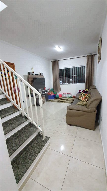 Casa à venda com 3 quartos, sendo 1 suíte,  em Vila Suissa, Mogi das Cruzes, SP