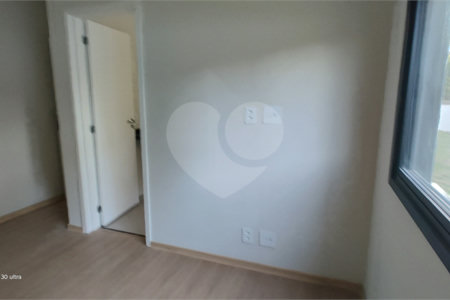 Casa à venda com 3 suítes no condomínio Reserva Ybyra, Atibaia - SP