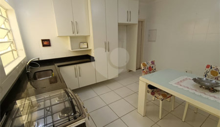 Casa à venda com 3 quartos, sendo 2 suítes,  em Chácara Jafet, Mogi das Cruzes, SP