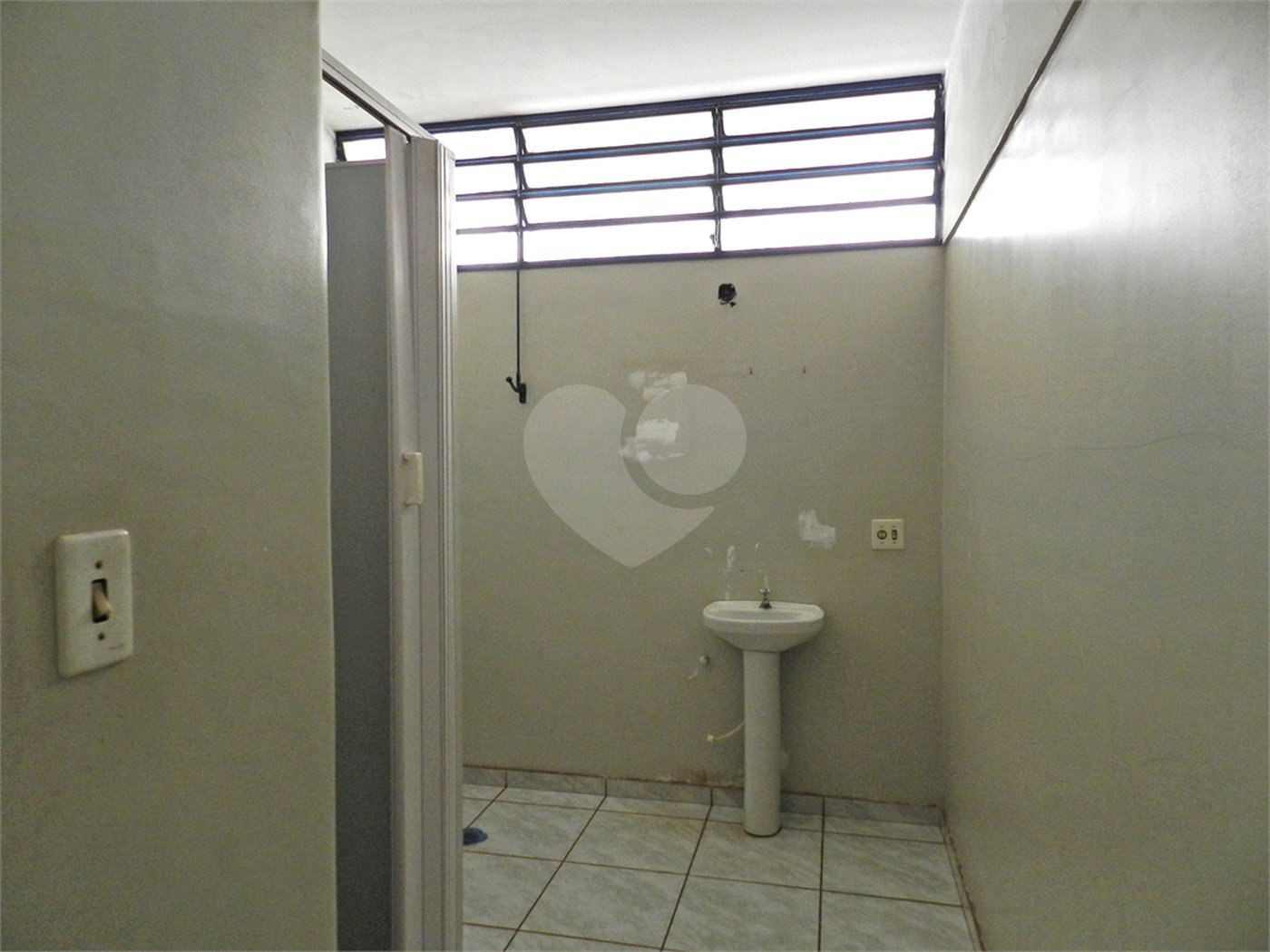 Casa à venda com 3 quartos, sendo 1 suíte,  em Jardim Sumaré, Ribeirão Preto, SP
