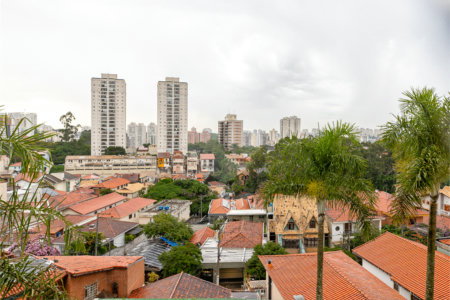 Apartamento à venda com 4 quartos, sendo 1 suíte, em Jardim Monte Kemel, São Paulo, SP